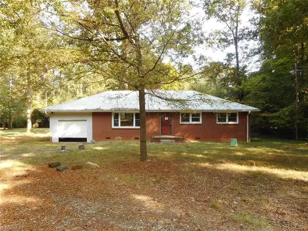 1507 Talbot RD, Pleasant Garden, NC 27313