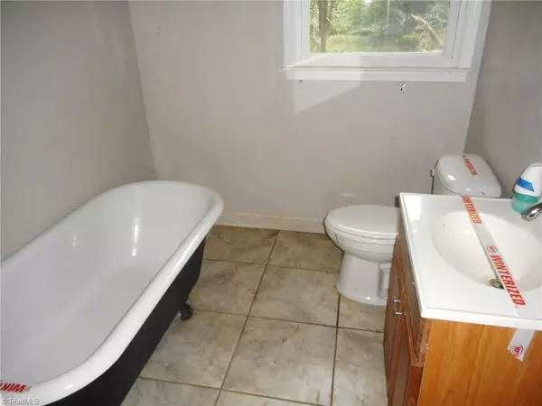 Pleasant Garden, NC 27313,1507 Talbot RD