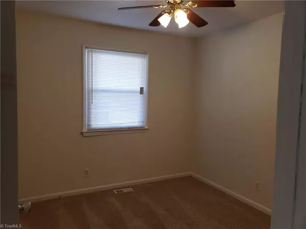 High Point, NC 27262,2431 Williams AVE