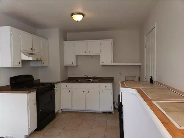 High Point, NC 27262,2431 Williams AVE