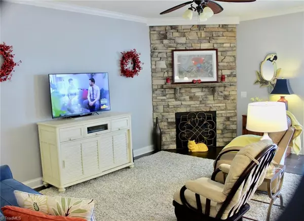 Winston Salem, NC 27127,313 Collingswood DR