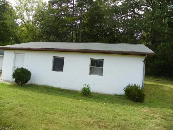 Linwood, NC 27299,304 Trading Ford WAY