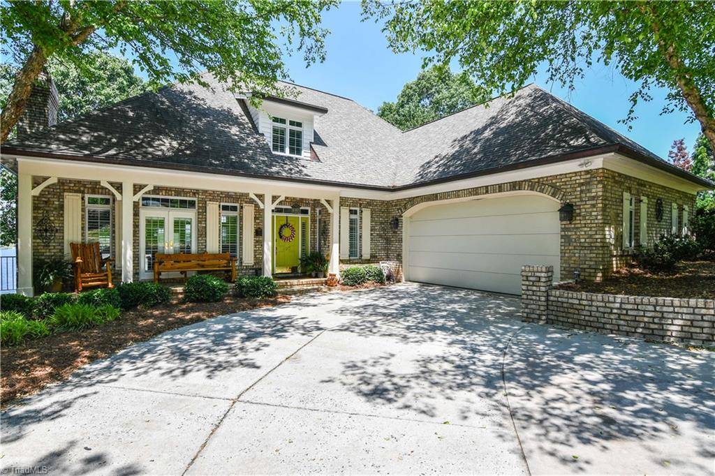 223 Larkspur LN, Lexington, NC 27292
