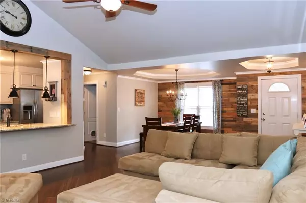 Snow Camp, NC 27349,7628 Oak Flat LN