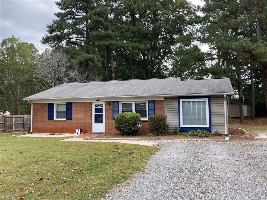 King, NC 27021,1126 Foxtrot CT