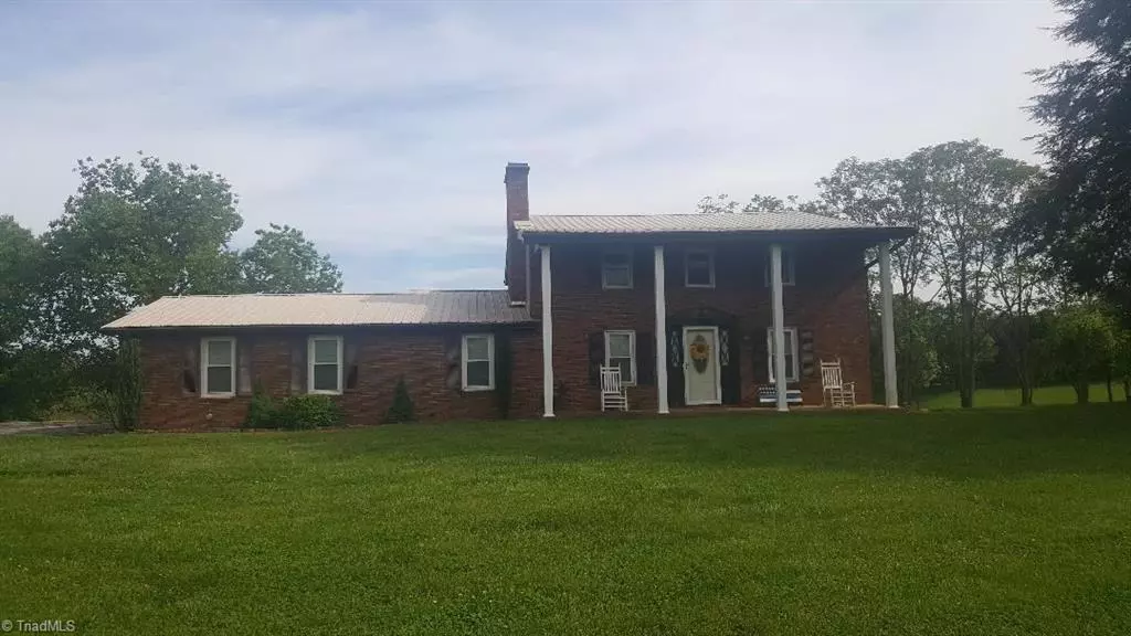 Hays, NC 28635,200 RAVEN CLIFF DR