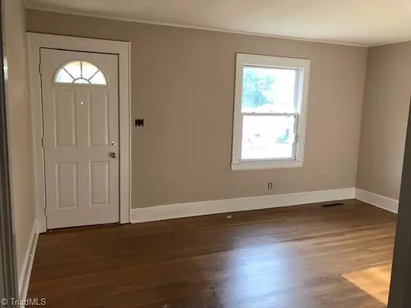 High Point, NC 27262,1605 Larkin ST