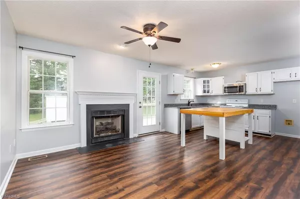 High Point, NC 27265,3914 Waldon CT