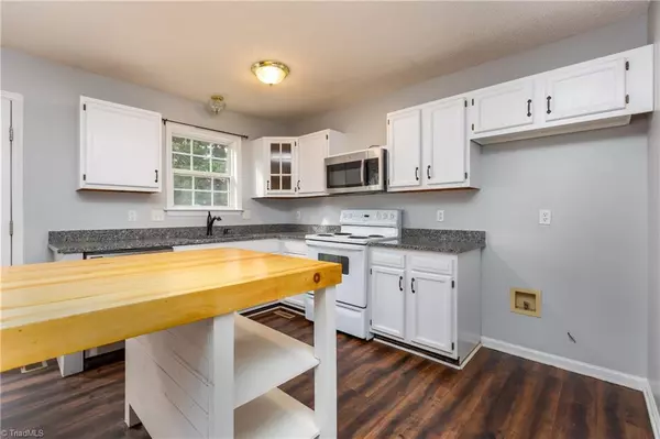 High Point, NC 27265,3914 Waldon CT