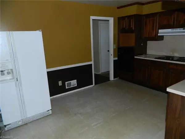 High Point, NC 27265,1412 Grantham DR