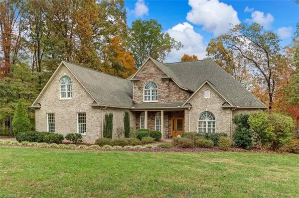 6800 Buckley DR, Summerfield, NC 27358