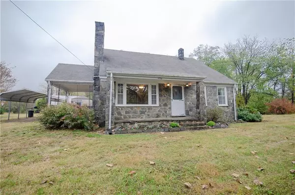 Stoneville, NC 27048,4930 US Highway 220 Bus