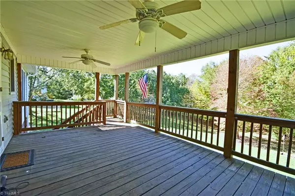 King, NC 27021,304 Cherokee CT