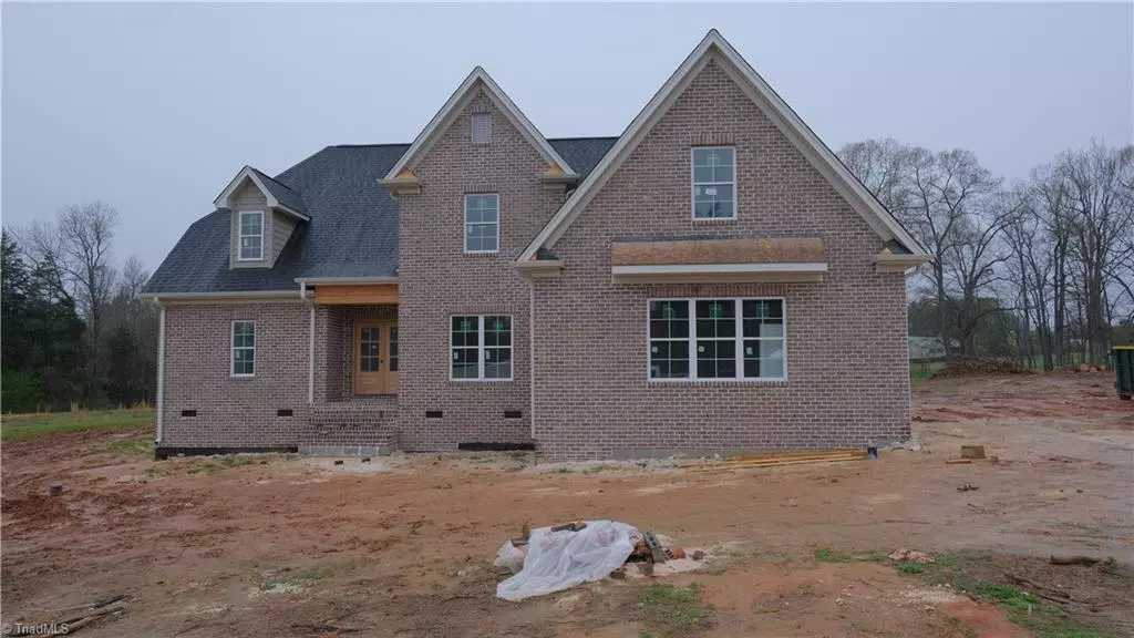 Lexington, NC 27295,446 Magnolia WAY