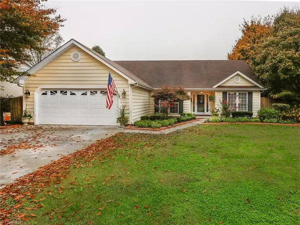 5703 broadleaf RD, Summerfield, NC 27358