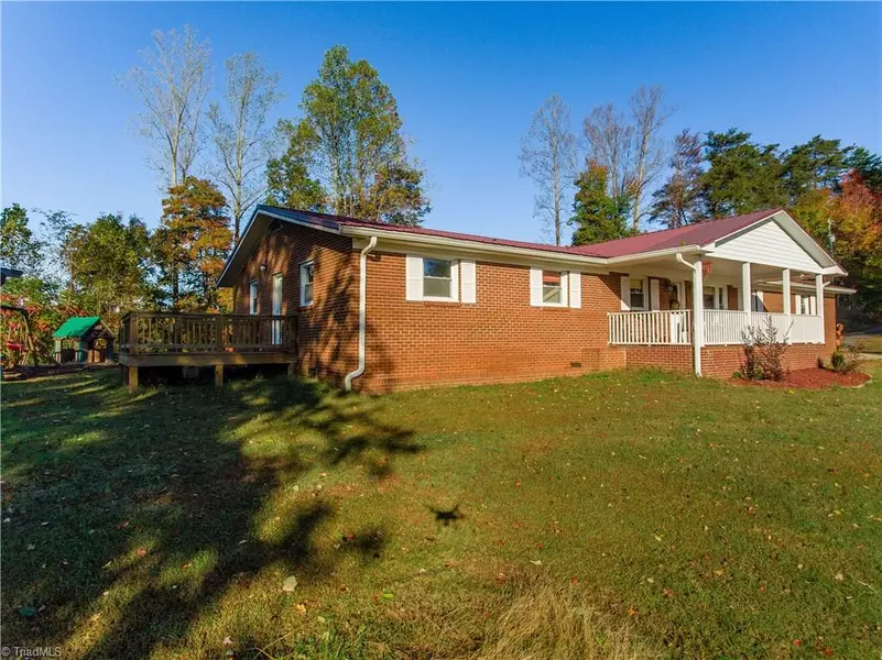 1078 S NC Highway 66, Westfield, NC 27053