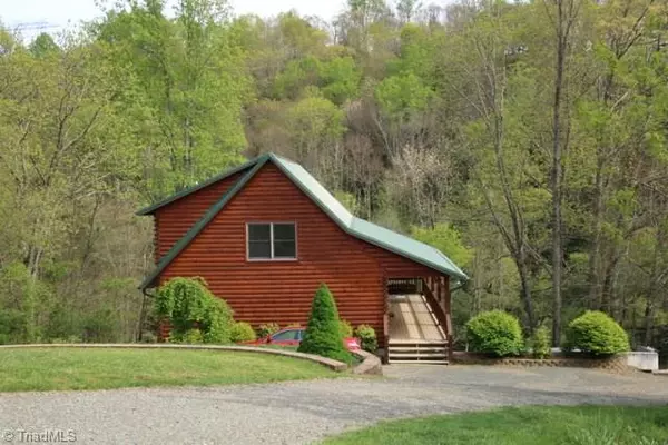 Sparta, NC 28675,398 Riverside DR