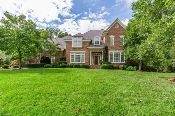 203 Benjamin CT, Burlington, NC 27215