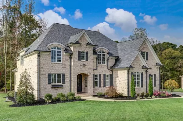 3207 Pasture View DR, Summerfield, NC 27358