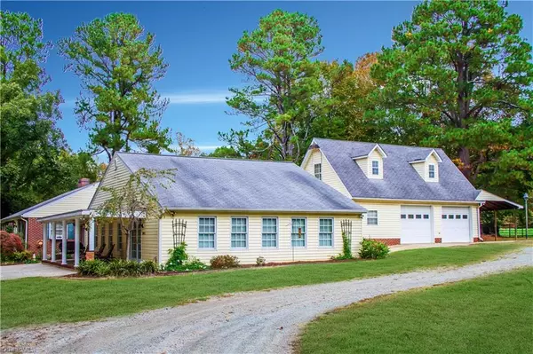 Burlington, NC 27215,3202 Oakbury RD