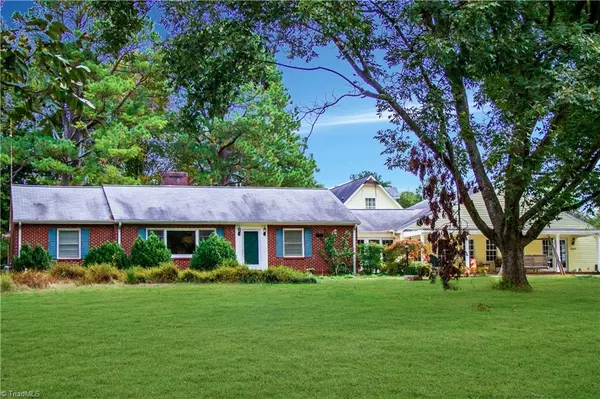 3202 Oakbury RD, Burlington, NC 27215