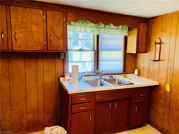 Greensboro, NC 27405,3640 Irwin ST