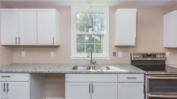 High Point, NC 27260,501 Ellwood DR