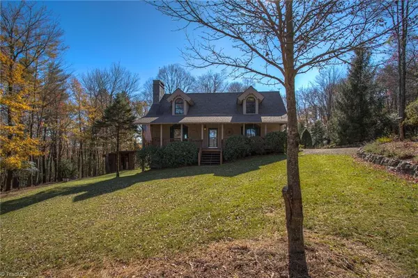 147 Countryview DR, Sparta, NC 28675