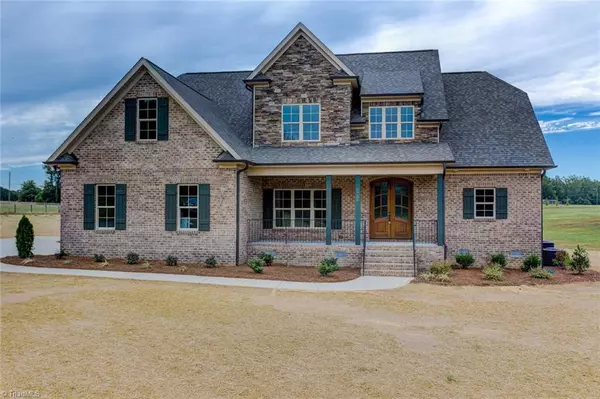 5206 Beaver Pond DR, Kernersville, NC 27284