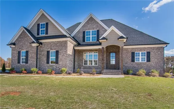 9003 Quiet Reserve RD, Kernersville, NC 27284