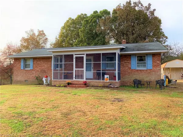 2654 Tabernacle Church RD, Pleasant Garden, NC 27313