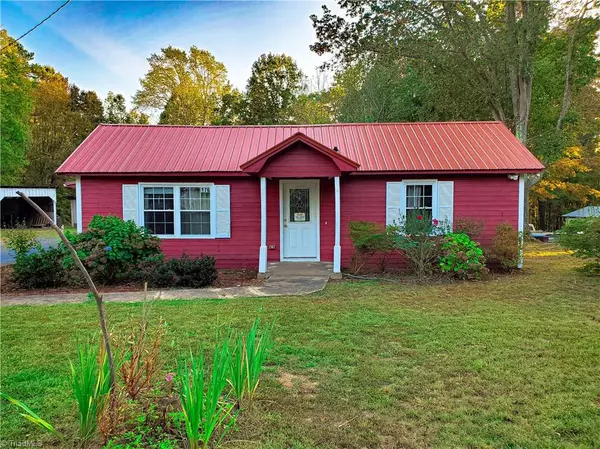 176 Mccranford RD, Asheboro, NC 27205