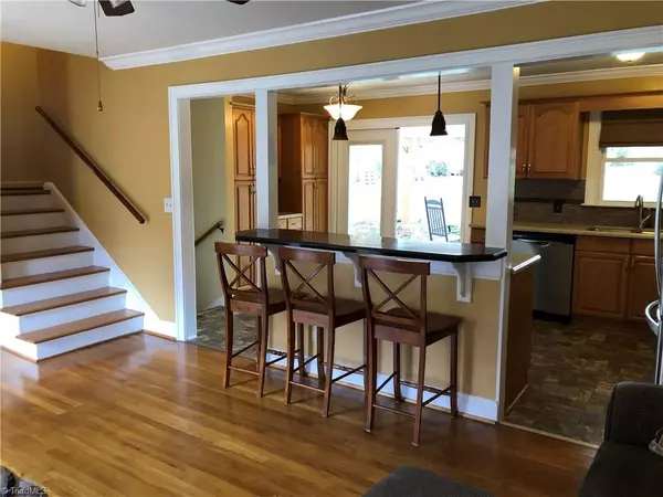 King, NC 27021,522 Hampton DR