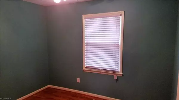 Stoneville, NC 27048,164 Overland TRL