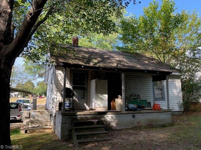 Lexington, NC 27292,911 Virginia DR