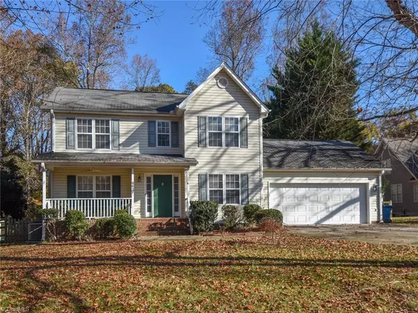 4417 Rolling Oaks DR, Browns Summit, NC 27214