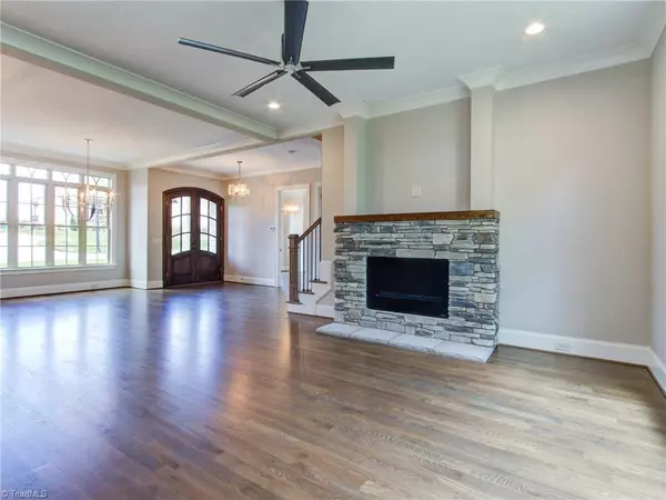 Oak Ridge, NC 27310,8518 Parkchester PL