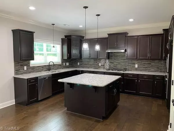 Summerfield, NC 27358,5408 Brookstead DR #26