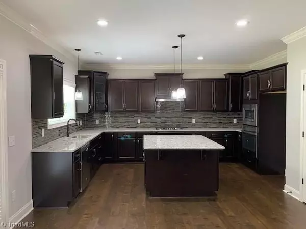 Summerfield, NC 27358,5408 Brookstead DR #26