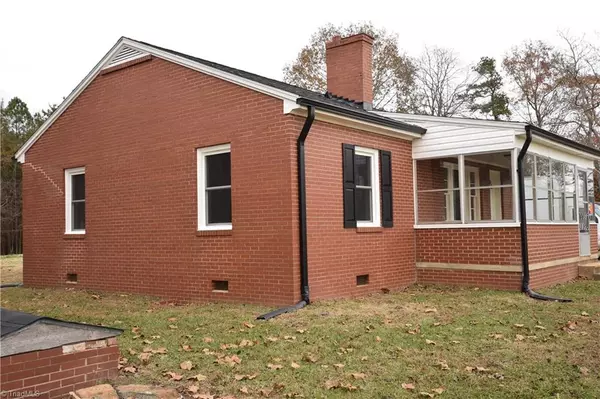 Snow Camp, NC 27249,330 Workman RD