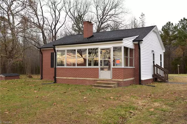 Snow Camp, NC 27249,330 Workman RD