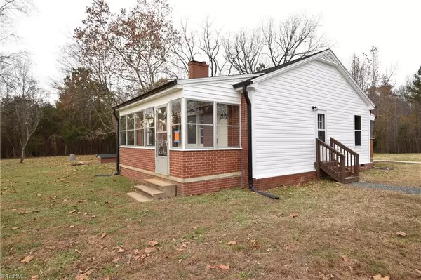 Snow Camp, NC 27249,330 Workman RD