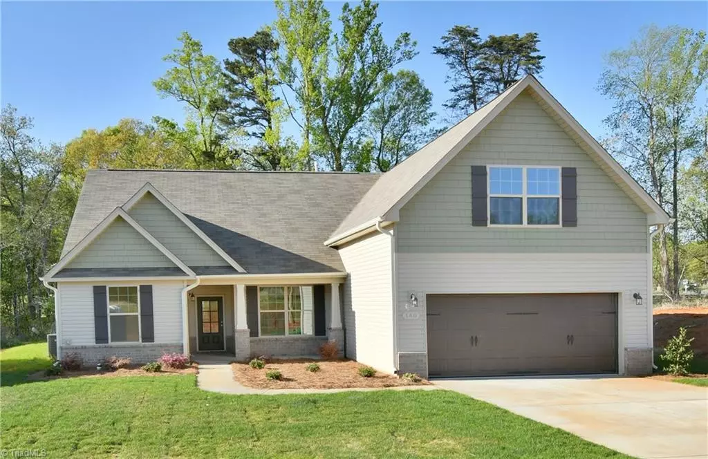 King, NC 27021,140 Ascender DR