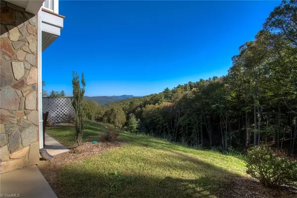 40 Club Villa DR #506, Roaring Gap, NC 28668