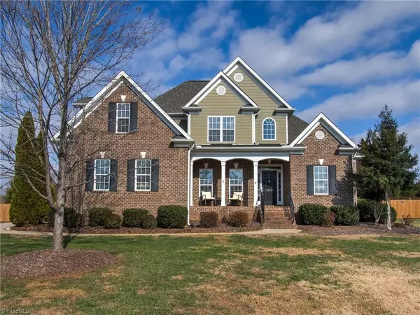 8409 Cripplegate TRCE, Browns Summit, NC 27214