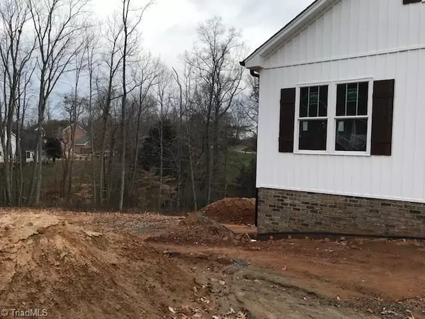 King, NC 27021,120 Laurel Glen CT