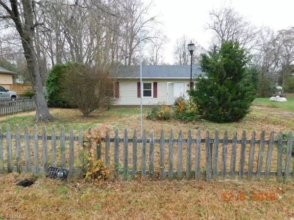 121 Columbus AVE, Archdale, NC 27263