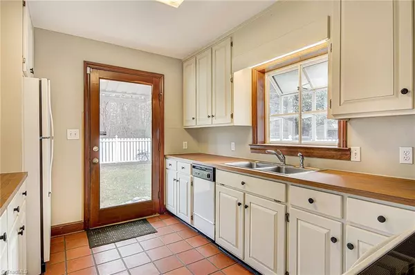 Oak Ridge, NC 27310,2022 Oak Ridge RD