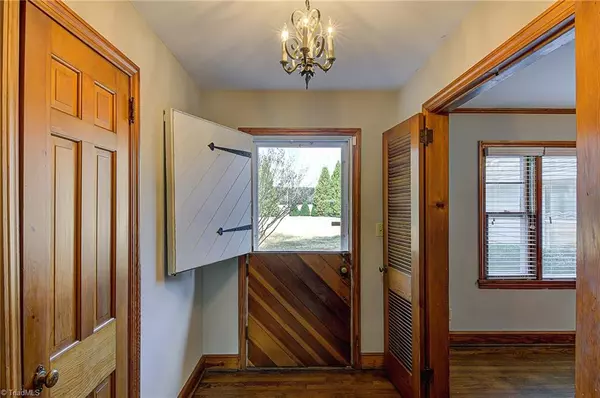 Oak Ridge, NC 27310,2022 Oak Ridge RD