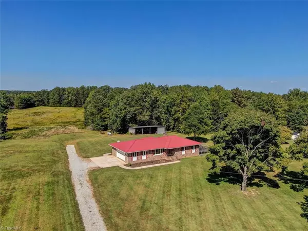 5544 Murphy RD, Summerfield, NC 27358